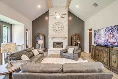 560 Prairie Timber Road, Burleson, TX 76028 - Photo 7