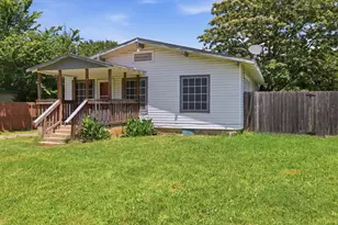 317 Billingslea Dr, Mansfield, TX 76063 - Photo 3