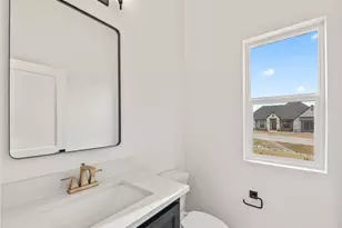 700 Burr Oak Ln, Weatherford, TX 76085 - Photo 15
