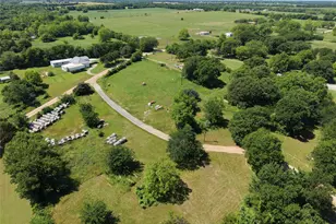 3700 Co Rd 4040, Whitewright, TX 75491 - Photo 23