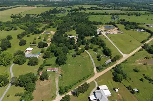 3700 Co Rd 4040, Whitewright, TX 75491 - Photo 3