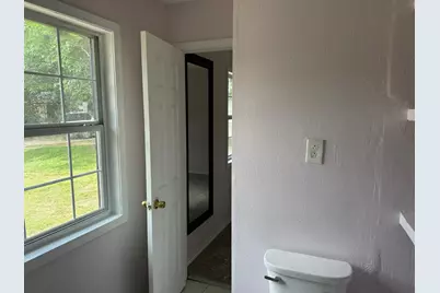 10034 Mill Valley Lane, Dallas, TX 75217 - Photo 19