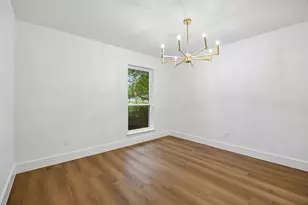 2524 Glen Lea Dr, Irving, TX 75062 - Photo 21