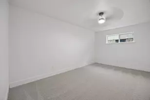 2524 Glen Lea Dr, Irving, TX 75062 - Photo 9
