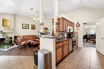 2105 Pritchard Drive, Grapevine, TX 76051 - Photo 19