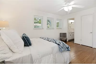 9020 Westbriar Drive, Dallas, TX 75228 - Photo 21
