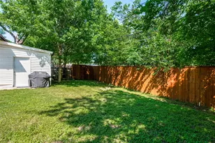 9020 Westbriar Dr, Dallas, TX 75228 - Photo 35