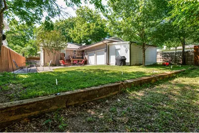 9020 Westbriar Drive, Dallas, TX 75228 - Photo 31