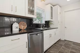 9020 Westbriar Dr, Dallas, TX 75228 - Photo 17