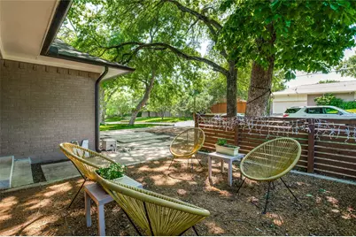 9020 Westbriar Drive, Dallas, TX 75228 - Photo 3