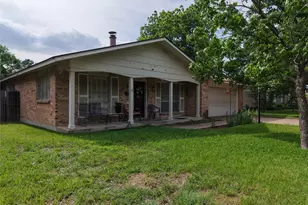 2763 Beechmont Dr, Dallas, TX 75228 - Photo 3