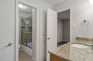 10141 Fieldfare Ct, Dallas, TX 75229 - Photo 19