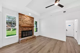 1213 Sycamore Dr, Carrollton, TX 75007 - Photo 15