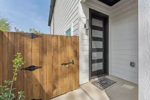 2811 Harston St, Dallas, TX 75212 - Photo 3