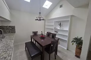 2125 Rose Cliff Ln, Carrollton, TX 75007 - Photo 9