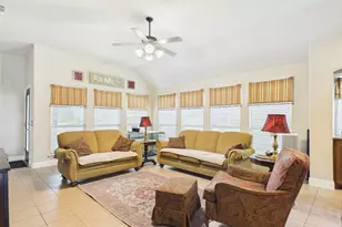 742 Mill Pond Dr, Midlothian, TX 76065 - Photo 9