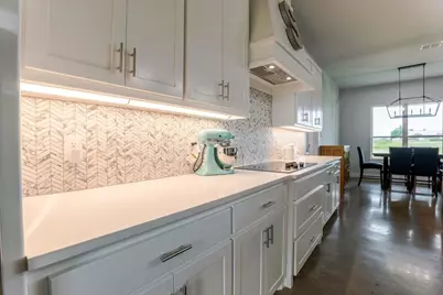 1040 Pioneer Crossing, Weatherford, TX 76088 - Photo 13