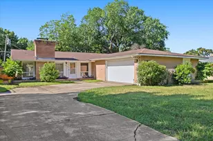 3612 High Bluff Dr, Dallas, TX 75234 - Photo 1