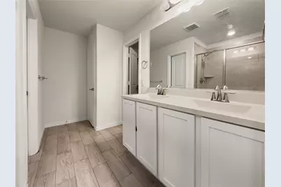 9106 Fieldview Court, Arlington, TX 76002 - Photo 13