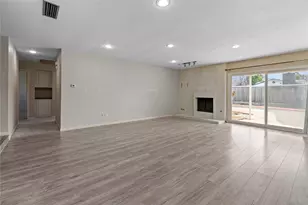 1722 Plantation Rd, Garland, TX 75044 - Photo 5