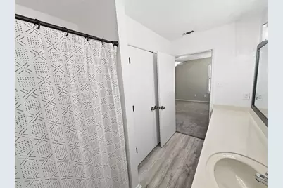 1103 Holiday Court, Granbury, TX 76048 - Photo 37