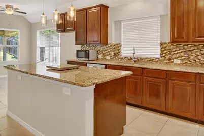 6922 Briarwood Drive, Fort Worth, TX 76132 - Photo 9