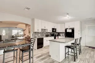 2801 W Biddison St, Fort Worth, TX 76109 - Photo 13