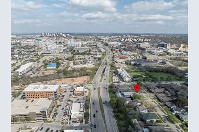 2204 W Rosedale Street S, Fort Worth, TX 76110 - Photo 7