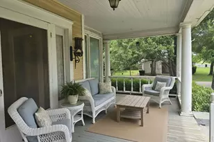 324 E Liberty St, Pilot Point, TX 76258 - Photo 5