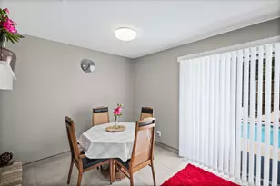 1023 Auburn Dr, Arlington, TX 76012 - Photo 5