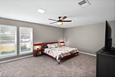 1023 Auburn Drive, Arlington, TX 76012 - Photo 9