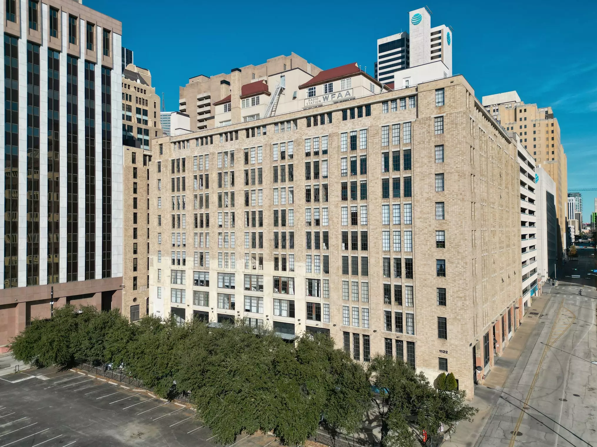1122 Jackson St #301, Dallas, TX 75202 - MLS 21260020 - Coldwell
