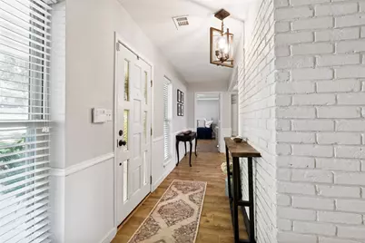 6922 Allview Lane, Dallas, TX 75227 - Photo 3