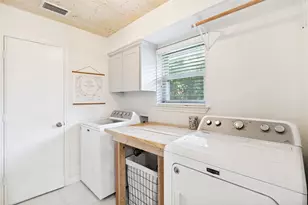 6922 Allview Ln, Dallas, TX 75227 - Photo 27