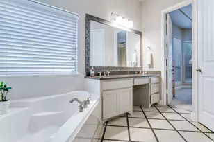 751 Laguna, Irving, TX 75039 - Photo 11