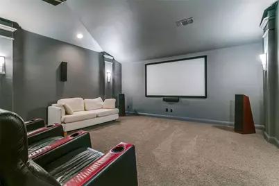751 Laguna, Irving, TX 75039 - Photo 17