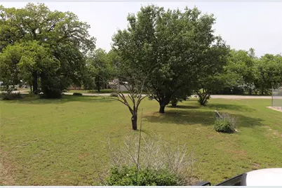 210 E Roberts Street, Gorman, TX 76454 - Photo 27