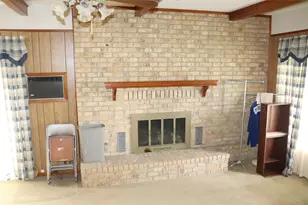 210 E Roberts St, Gorman, TX 76454 - Photo 17