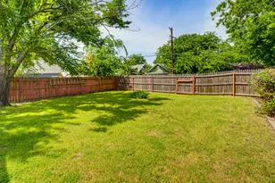 601 S Miller St, Decatur, TX 76234 - Photo 33