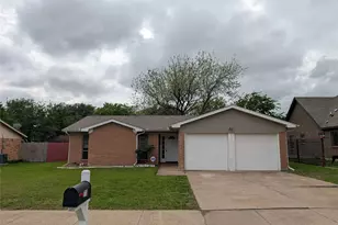 713 Heathcliff Dr, Everman, TX 76140 - Photo 1