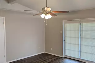 713 Heathcliff Dr, Everman, TX 76140 - Photo 5