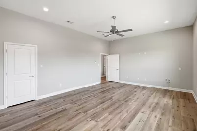 5126 Country Club Drive, Granbury, TX 76049 - Photo 29