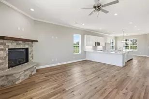 5126 Country Club Dr, Granbury, TX 76049 - Photo 7