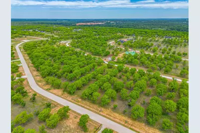 2354 E Landings S, Granbury, TX 76049 - Photo 5