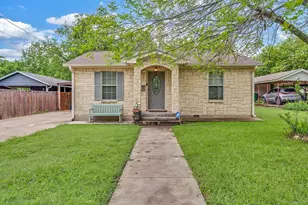 1410 W 3rd St, Clifton, TX 76634 - Photo 1