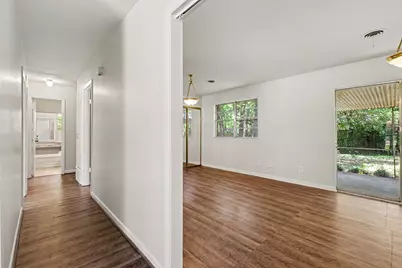60 Somerset Terrace, Bedford, TX 76022 - Photo 7