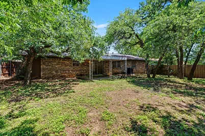 60 Somerset Terrace, Bedford, TX 76022 - Photo 29