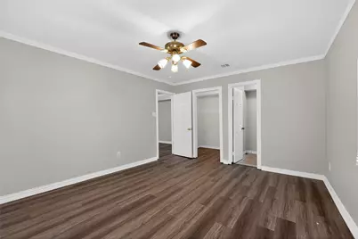 8914 Cardella Avenue, Dallas, TX 75217 - Photo 27