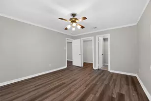 8914 Cardella Ave, Dallas, TX 75217 - Photo 27