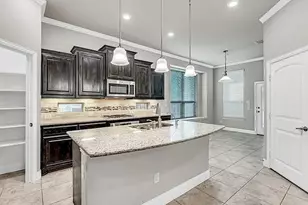 7023 Mammoth Dr, Irving, TX 75063 - Photo 3